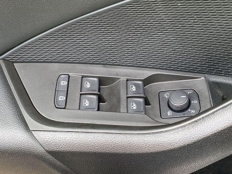 Škoda Octavia (2020) Combi 2.0 TDI DSG Style + - fotka 21 z 37