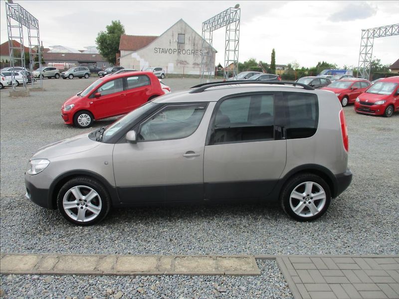 Škoda Roomster 1,2 TSi, Scout,DSG,klima,s.kn, - fotka 4 z 41