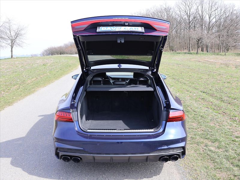 Audi S7 3,0 V6 253kW Quattro DPH B&O H - fotka 9 z 46