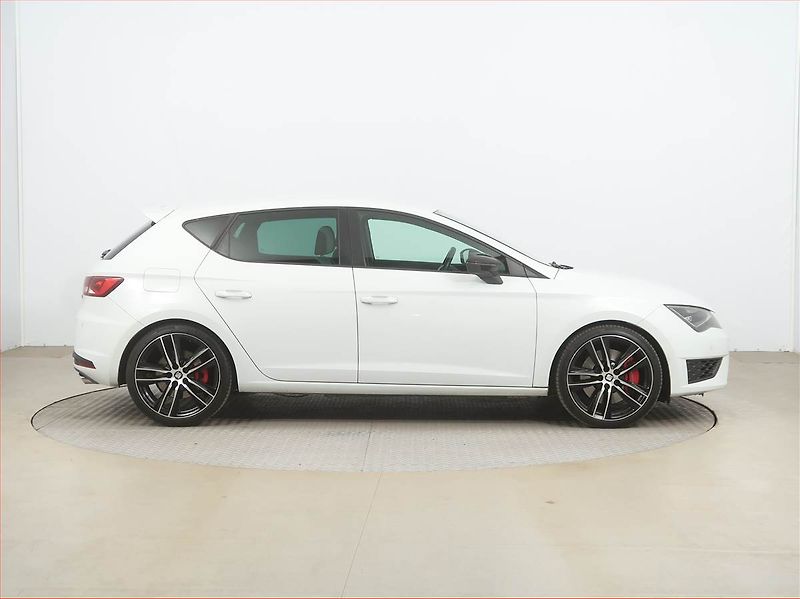 Seat Leon (2014) 2.0 TSI Cupra 280, Automat - fotka 6 z 17