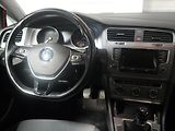 Volkswagen Golf (2015) 1.6TDi, AC, výhřev sed - náhled 13