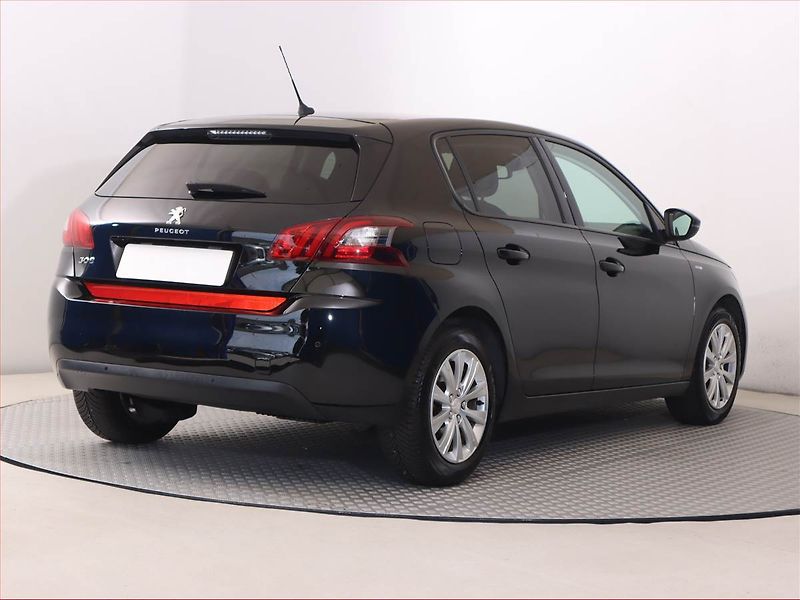 Peugeot 308 (2019) 1.5 BlueHDi, Serv.kniha, Navi - fotka 5 z 20