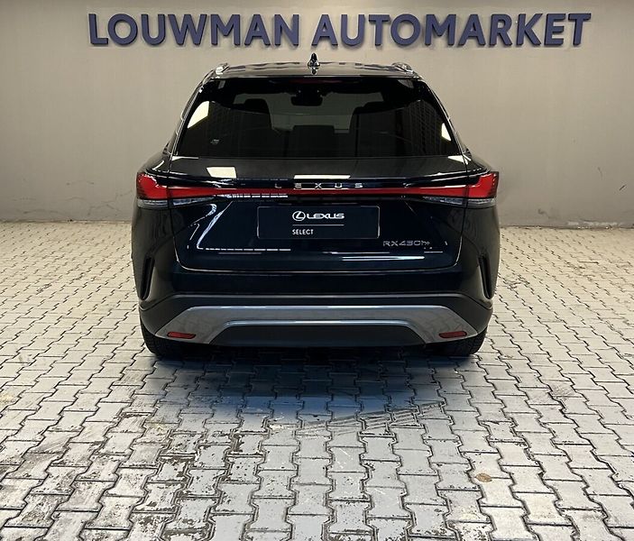 Lexus RX 450h plus 450H+ 2,5 PHEV COMFORT PLUS - fotka 13 z 18