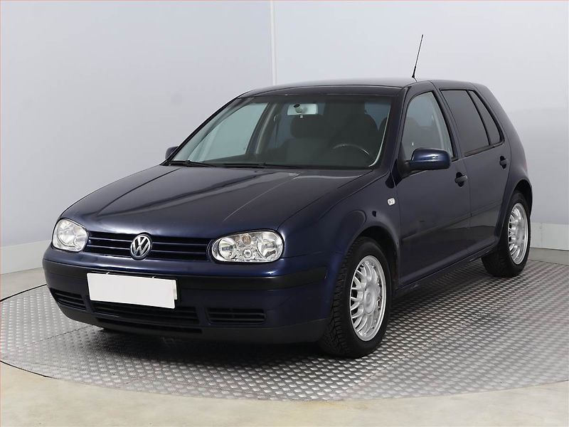 Volkswagen Golf (2004) 1.4 16V, nová STK, Klima - fotka 2 z 11