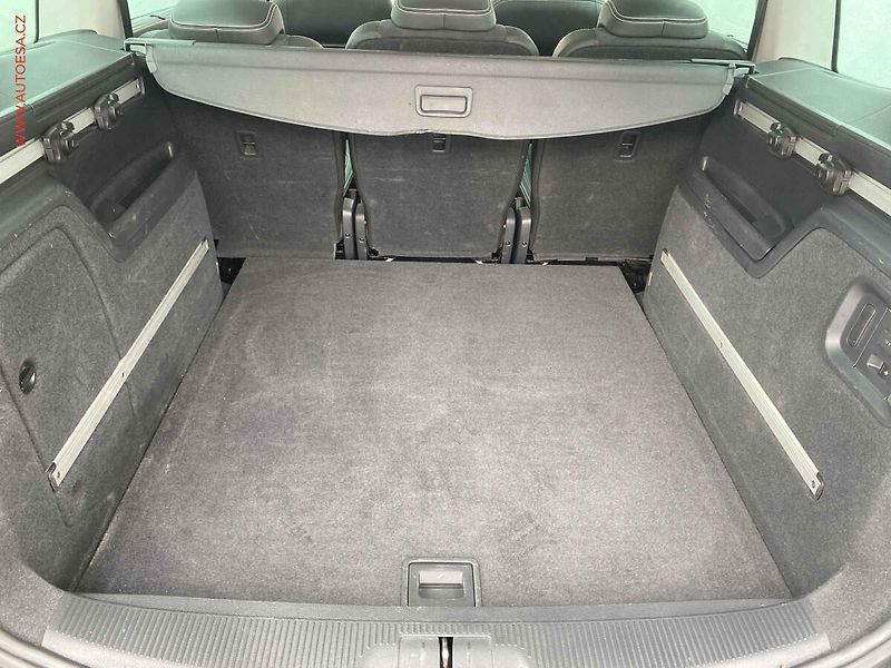 Seat Alhambra (2017) 2.0 TDi 4x4 20YEARS, DSG - fotka 7 z 17