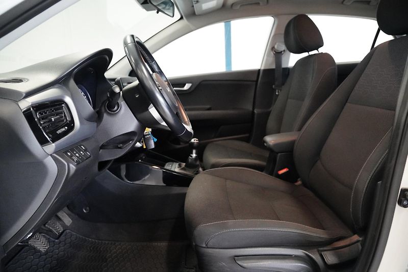 Kia Rio - fotka 11 z 26