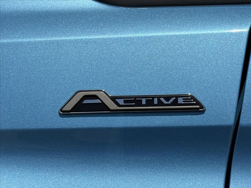 Ford Tourneo Connect 2,0 EcoBlue 90kW Active L2 - fotka 11 z 30