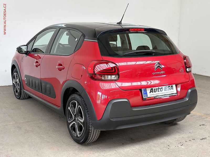 Citroën C3 (2018) 1.2i, AC - fotka 6 z 15