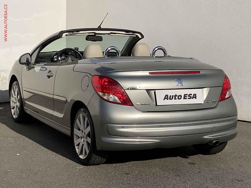 Peugeot 207 (2010) 1.6VTi CC, AC, park.asist - fotka 12 z 22