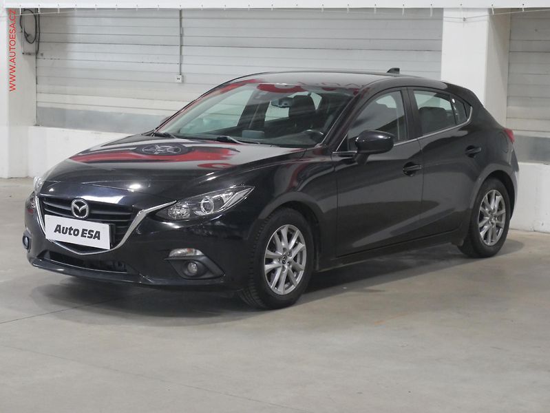 Mazda 3 (2014) 2.0 i, ČR, Navi, xenon - fotka 3 z 18