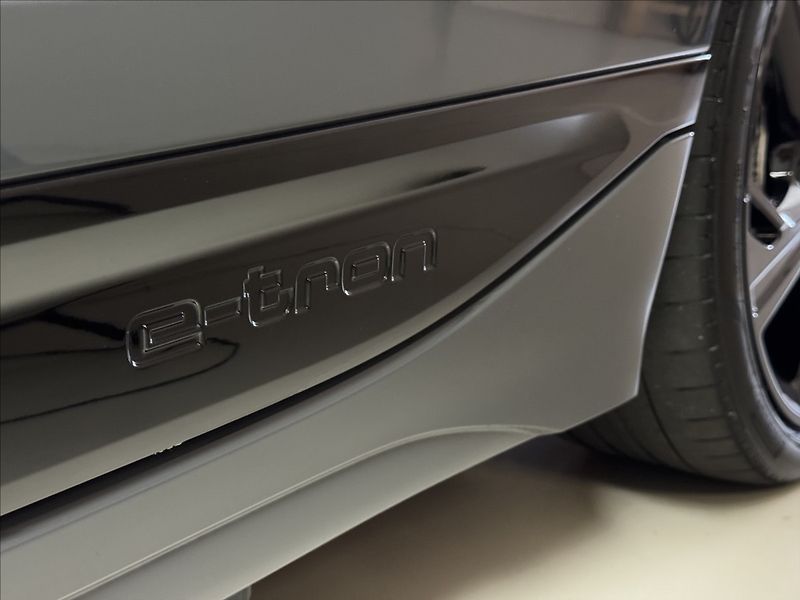 Audi A6 e-tron Performance S-Line - fotka 49 z 50