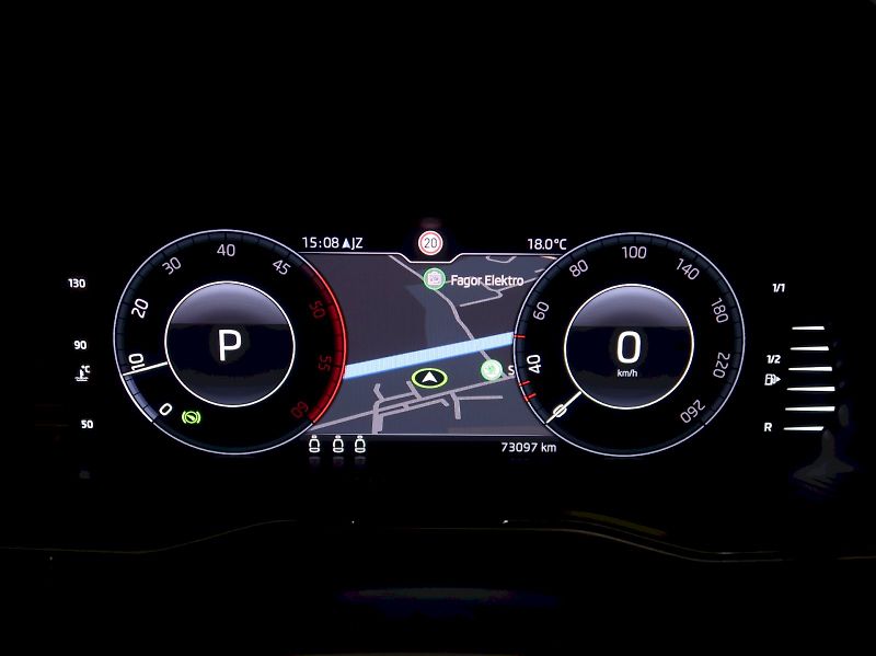 Škoda Superb (2021) STYLE 2.0TDI 147KW 4x4 DSG TAŽ - fotka 20 z 42