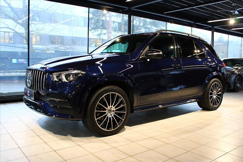 Mercedes-Benz GLE 300d 4MATIC AMG Line 7Míst/Nig - fotka 3 z 34