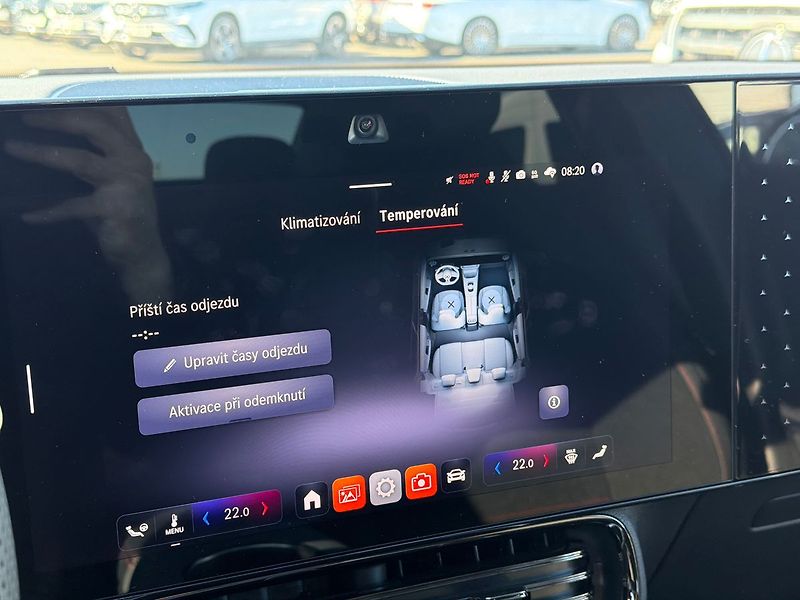 Mercedes-Benz CLA 250+ s technologií EQ - fotka 33 z 36