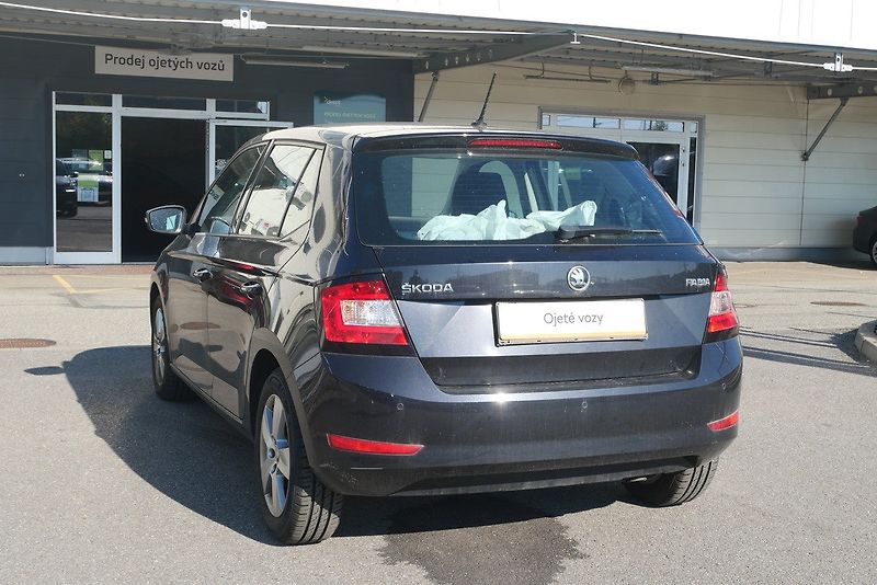 Škoda Fabia - fotka 4 z 6