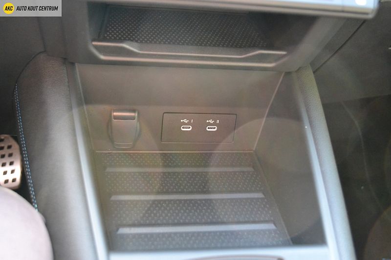 Renault Symbioz Esprit Alpine E-Tech full hybr - fotka 29 z 70