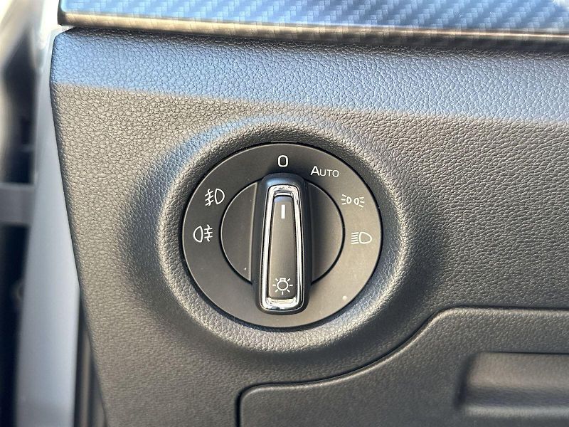Škoda Scala (2022) 1.0 TSI Monte Carlo - fotka 12 z 30