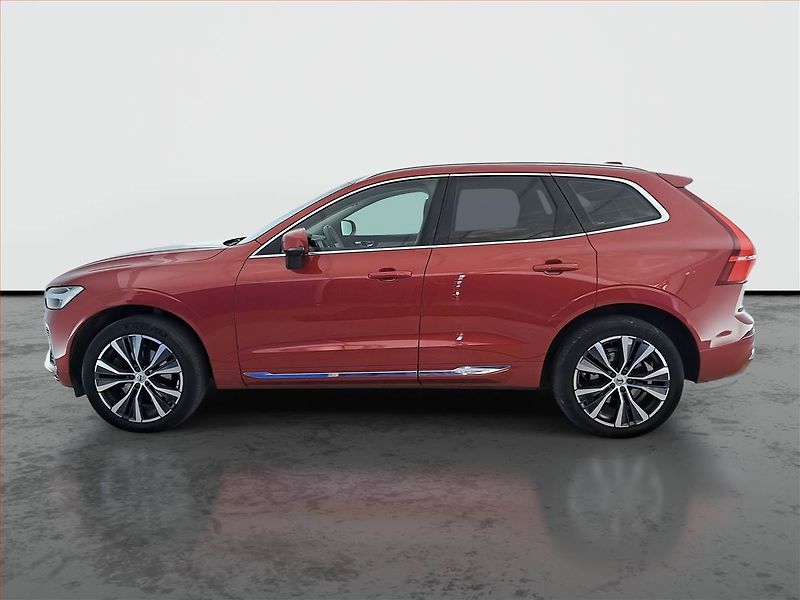 Volvo XC60 (2022) B5 AWD - fotka 3 z 19