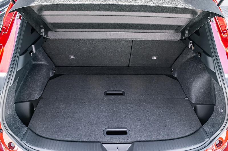 Nissan Qashqai 1,3 DIG-T X-TRONIC N-CONNECTA - fotka 7 z 14