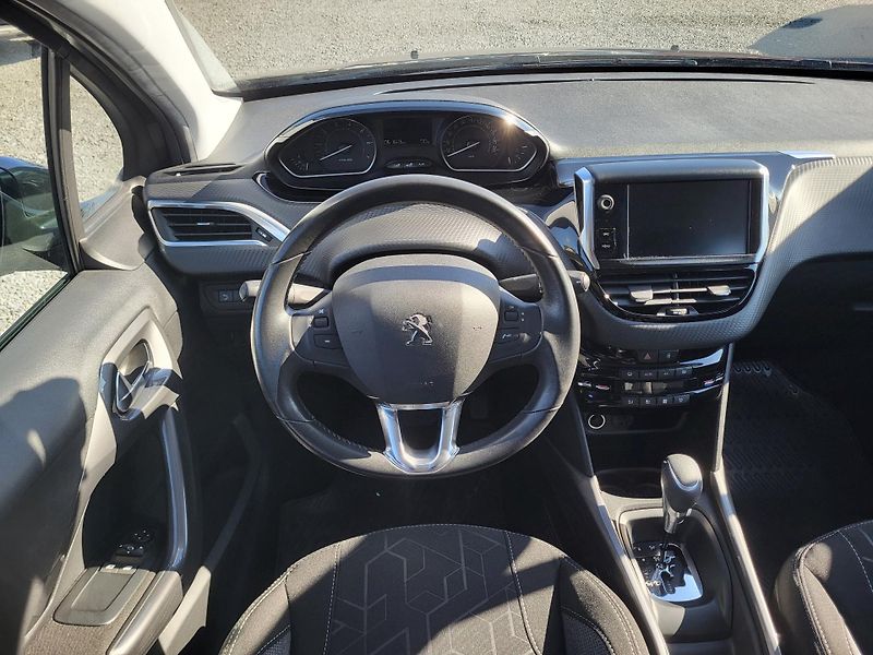 Peugeot 2008 ACTIVE 1.2 PureTech AUTOMAT - fotka 9 z 42