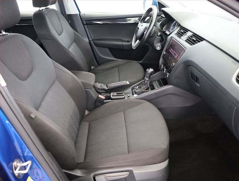 Škoda Octavia (2019) Style 2.0 TDI, Automat - fotka 7 z 16