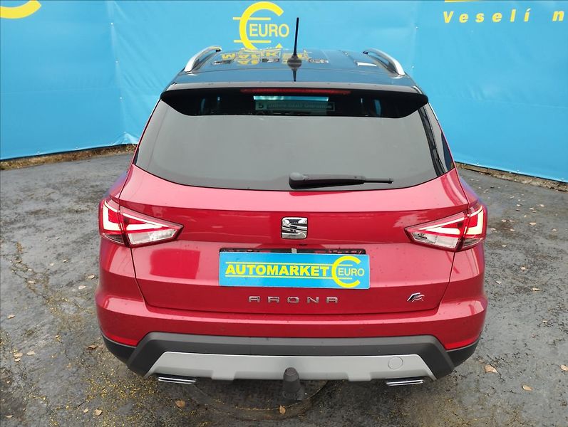 Seat Arona 1,0 TSi 85KW FR - fotka 5 z 23