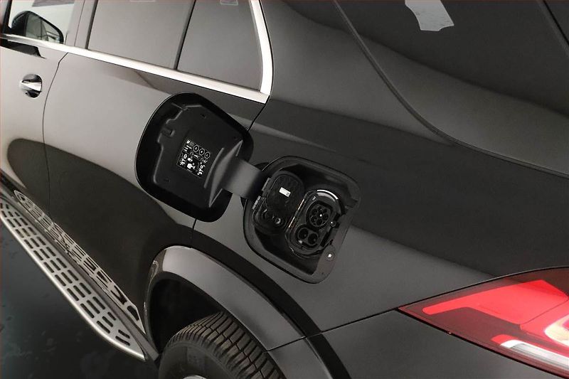 Mercedes-Benz GLE (2022) 350 de - fotka 30 z 31