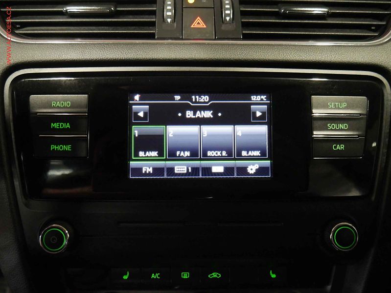 Škoda Octavia (2016) 1.4 TSI, 2.maj,ČR, servis - fotka 15 z 19