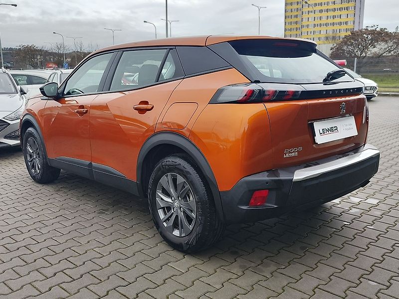 Peugeot 2008 1.2 Puretech/74kW Active Pack - fotka 7 z 28