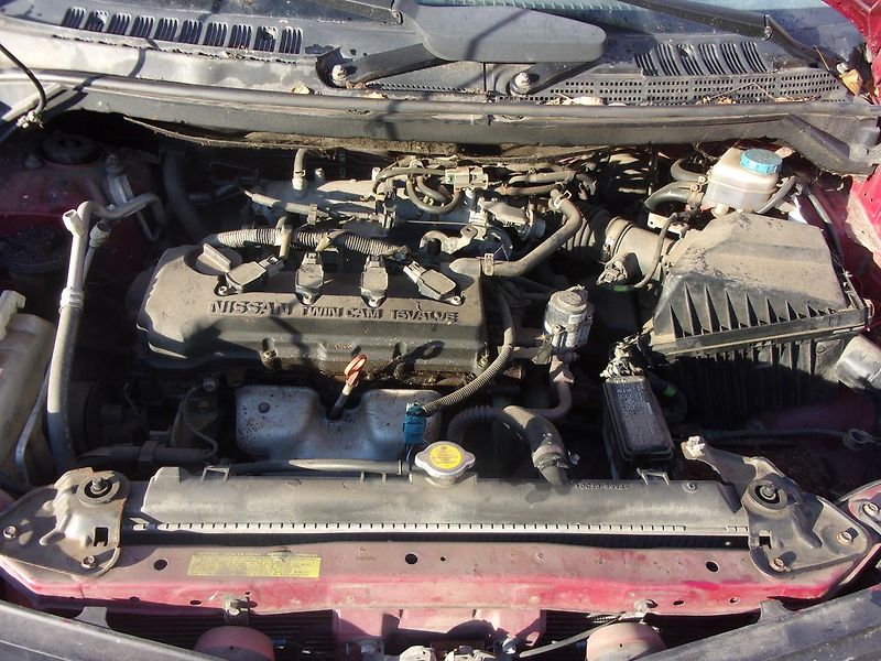 Nissan Almera Tino (2000) VOLAT 602 696115 - fotka 5 z 7