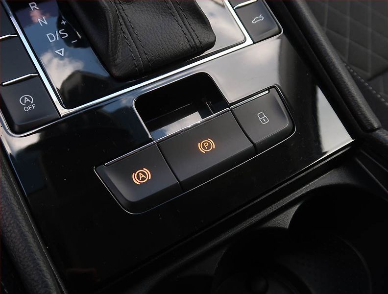 Škoda Superb (2019) Style 2.0 TDI, Automat - fotka 19 z 25
