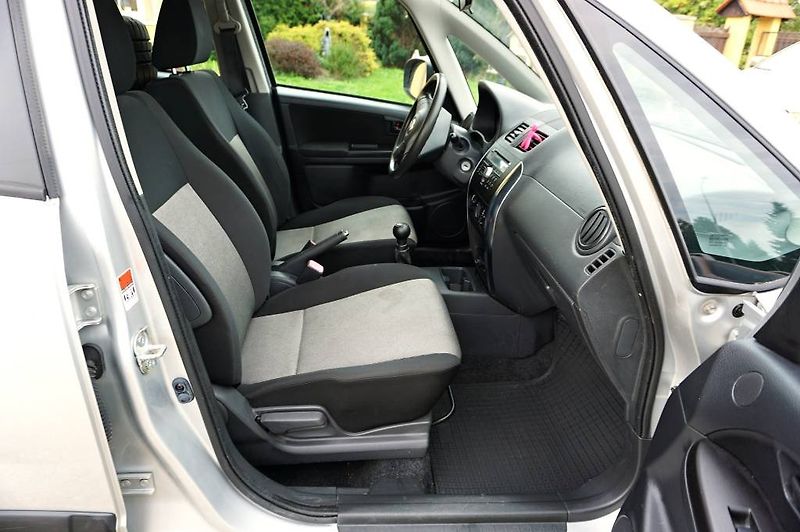 Fiat Sedici (2012) 1,6 16V 88 kW - fotka 15 z 46