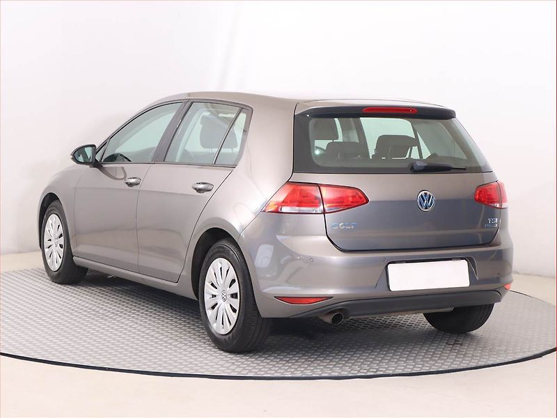 Volkswagen Golf (2013) 1.2 TSI, Serv.kniha, Tempomat - fotka 4 z 17