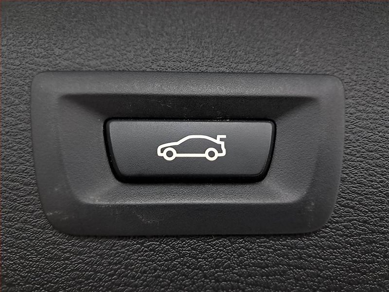 BMW X1 (2017) xDrive18d, 4X4, Automat - fotka 16 z 22