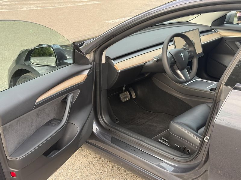 Tesla Model 3 (2022) LR, 93 %, tažné, Ryzen, Matrix - fotka 9 z 30