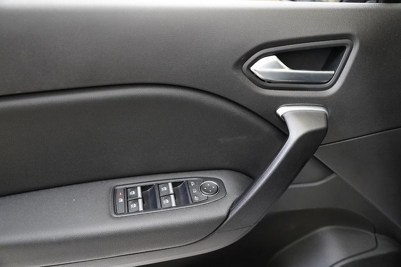 Renault Captur - fotka 12 z 25
