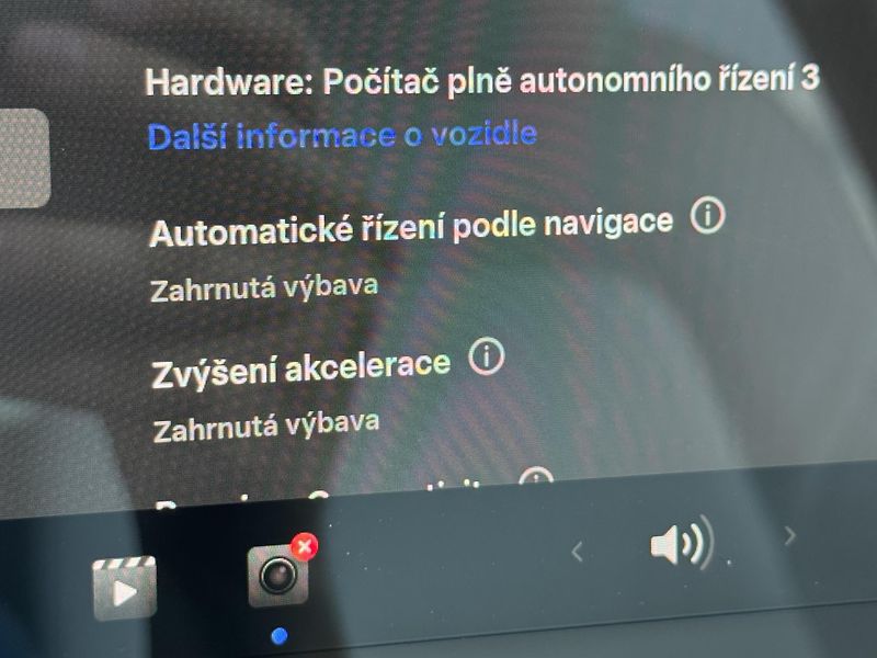 Tesla Model Y LR AWD Tažné EAP Boost Bílý in - fotka 20 z 27