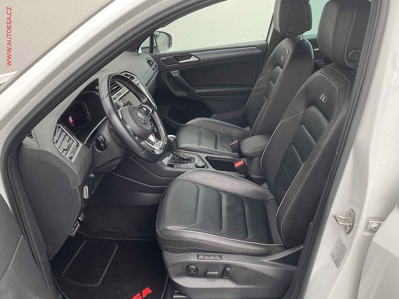 Volkswagen Tiguan (2020) 2.0 TDi 4X4, R-Line, DSG - fotka 9 z 22