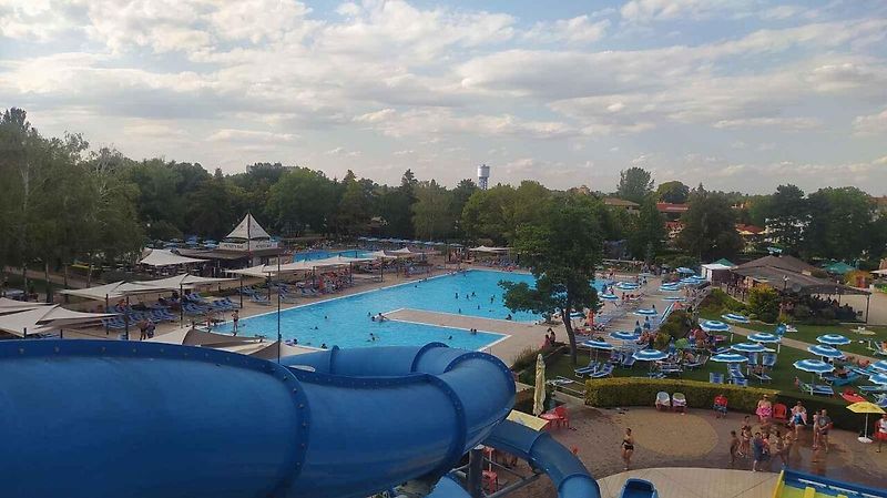 Skoro jako v aquaparku u moře.