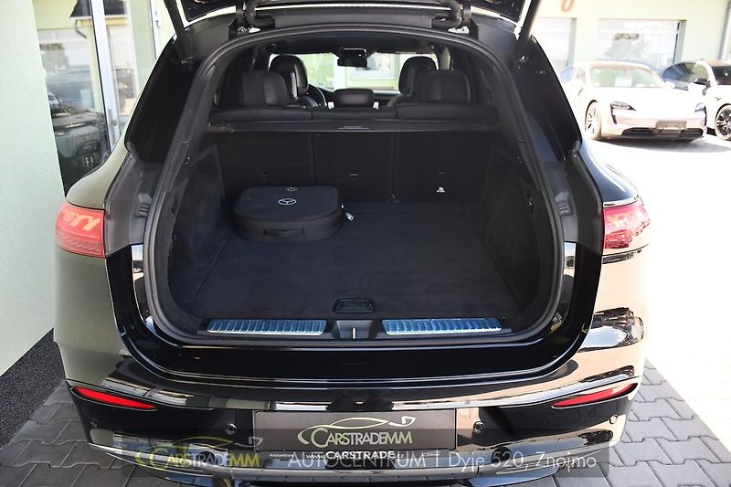 Mercedes-Benz EQS 450 AMG 4MATIC - fotka 53 z 64