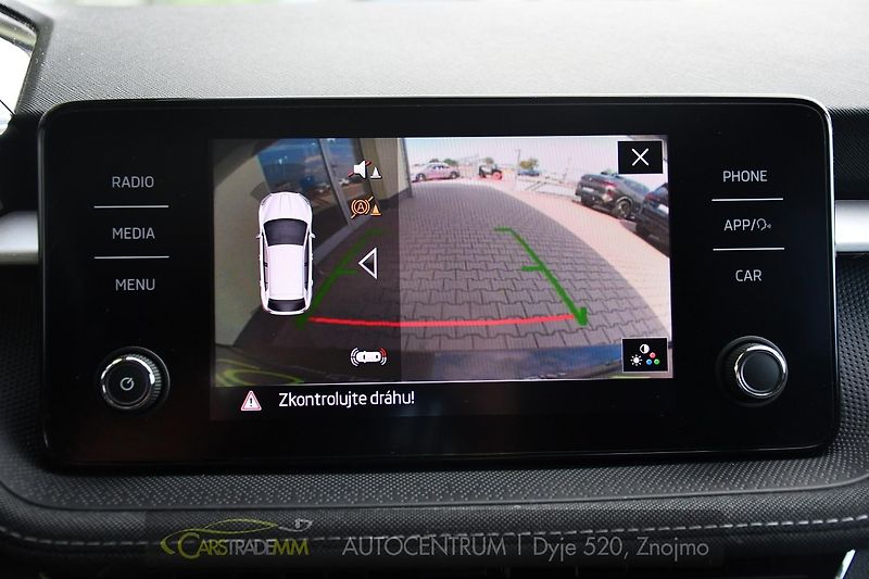 Škoda Fabia 1.0TSi STYLE 1M ČR - fotka 40 z 49