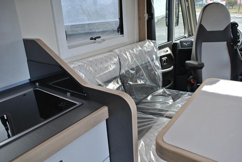 Mobilvetta (2026) I 86 Fiat 180  automat převody - fotka 28 z 36