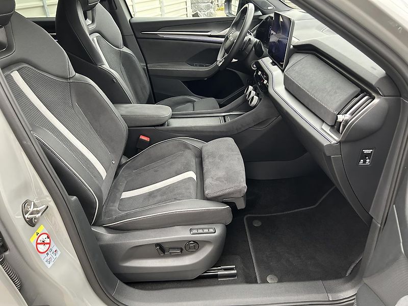 Škoda Kodiaq 2.0 TDI 4x4 SportLine - fotka 26 z 28
