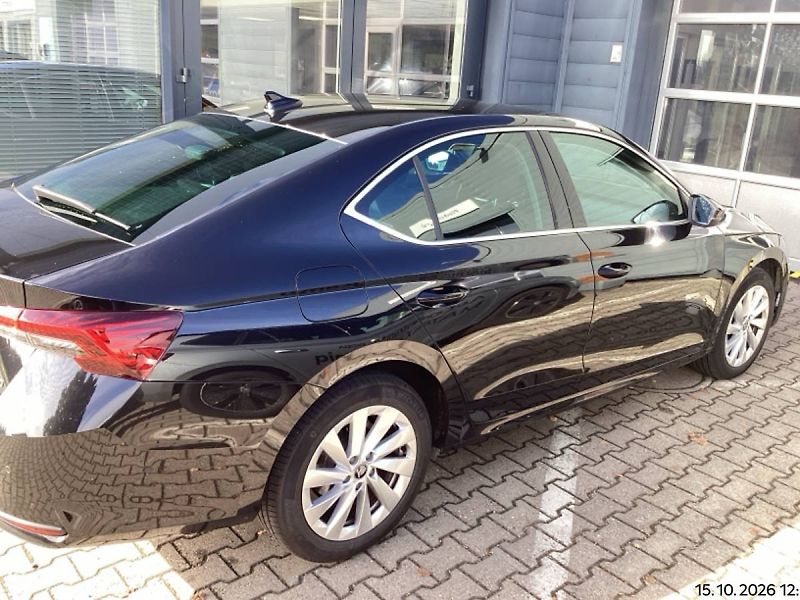 Škoda Octavia Top Selection 1,5 TSI m-HEV 11 - fotka 4 z 5