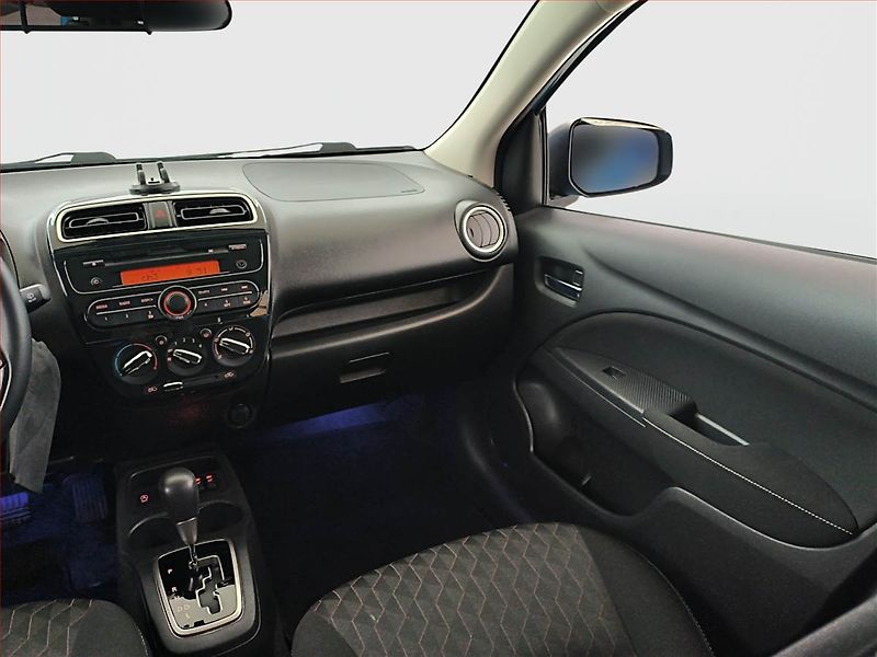 Mitsubishi Space Star (2022) Invite 1.2 MIVEC, Automat - fotka 8 z 17