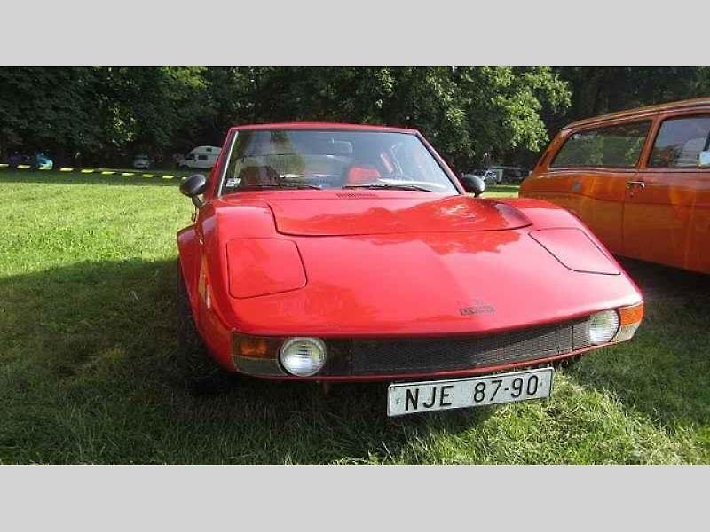 Původní prototyp ÚVMV (Škoda) 1100 GT.