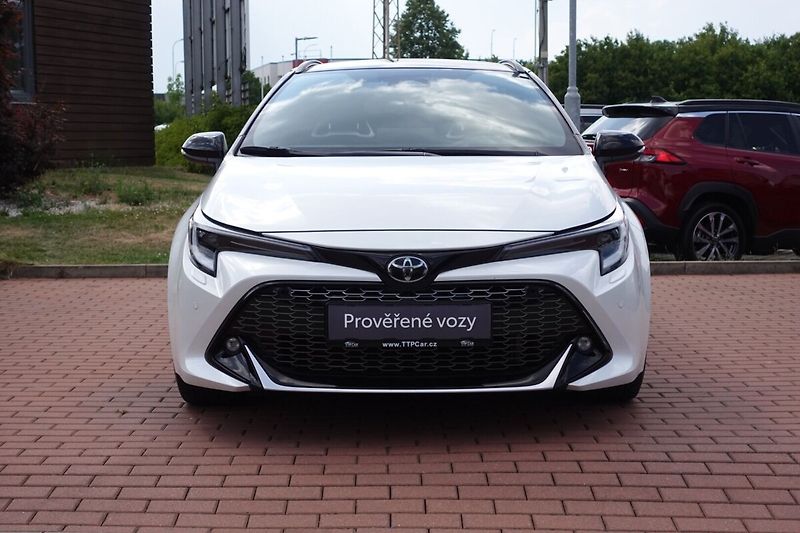 Toyota Corolla 1,8HSD GR Sport Dynamic - fotka 2 z 33