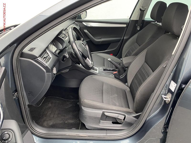 Škoda Octavia (2017) 1.6 TDi, Ambition, DSG - fotka 9 z 18
