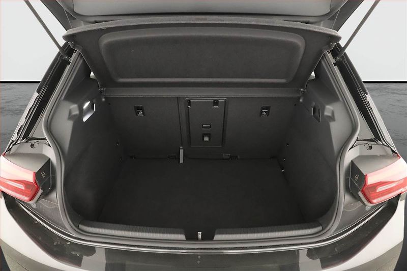 Volkswagen ID.3 (2021) Pro Perf. (62 kWh), SoH 91% - fotka 11 z 22