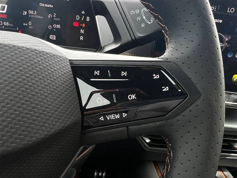 Cupra Born (2023) 58kWh / 204k - fotka 23 z 25